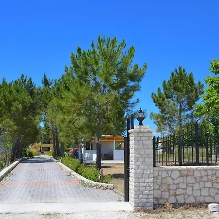 דירה Alexandra 10 *