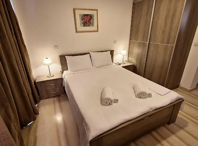 דירה Alexandra 10 *