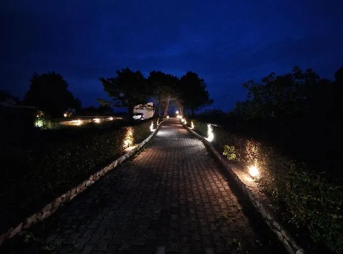 דירה Alexandra 10 לפקימי